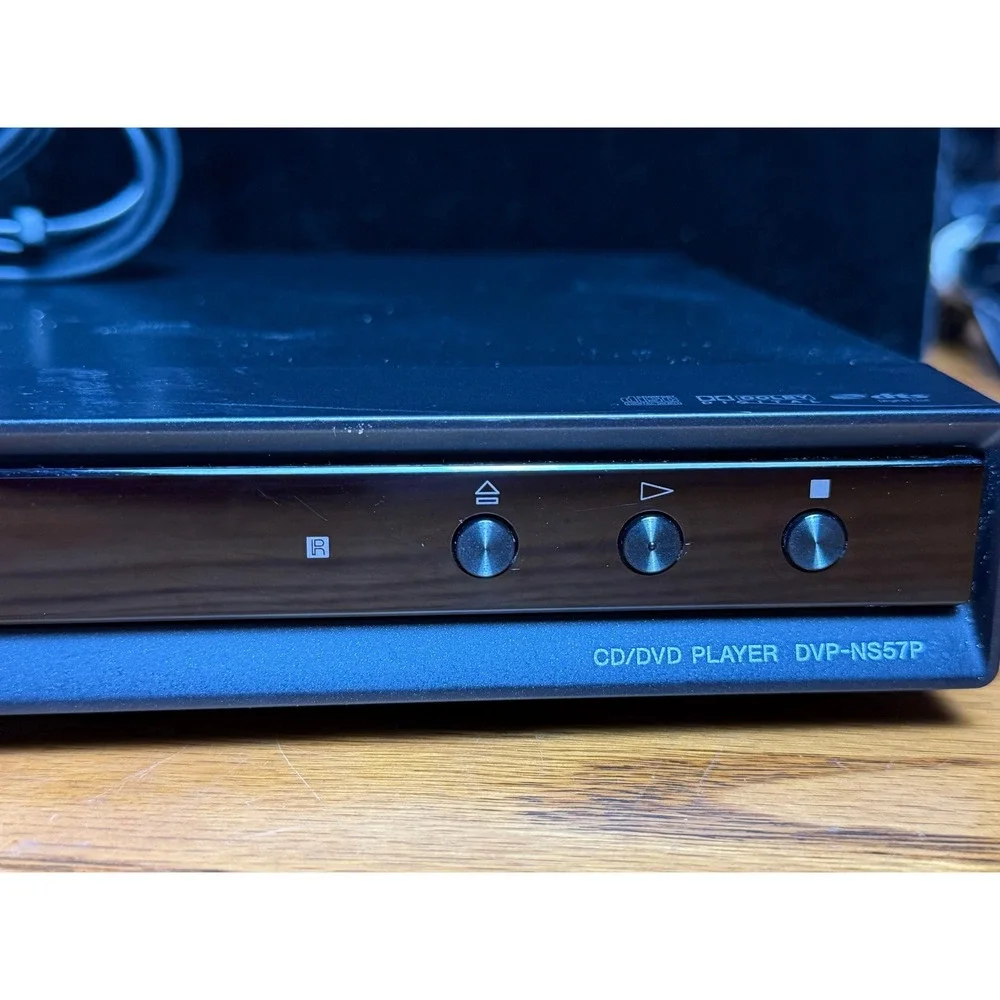Sony CD DVD Player DVP-NS57P-Progressive Scan with Remote and Cables, WORKS